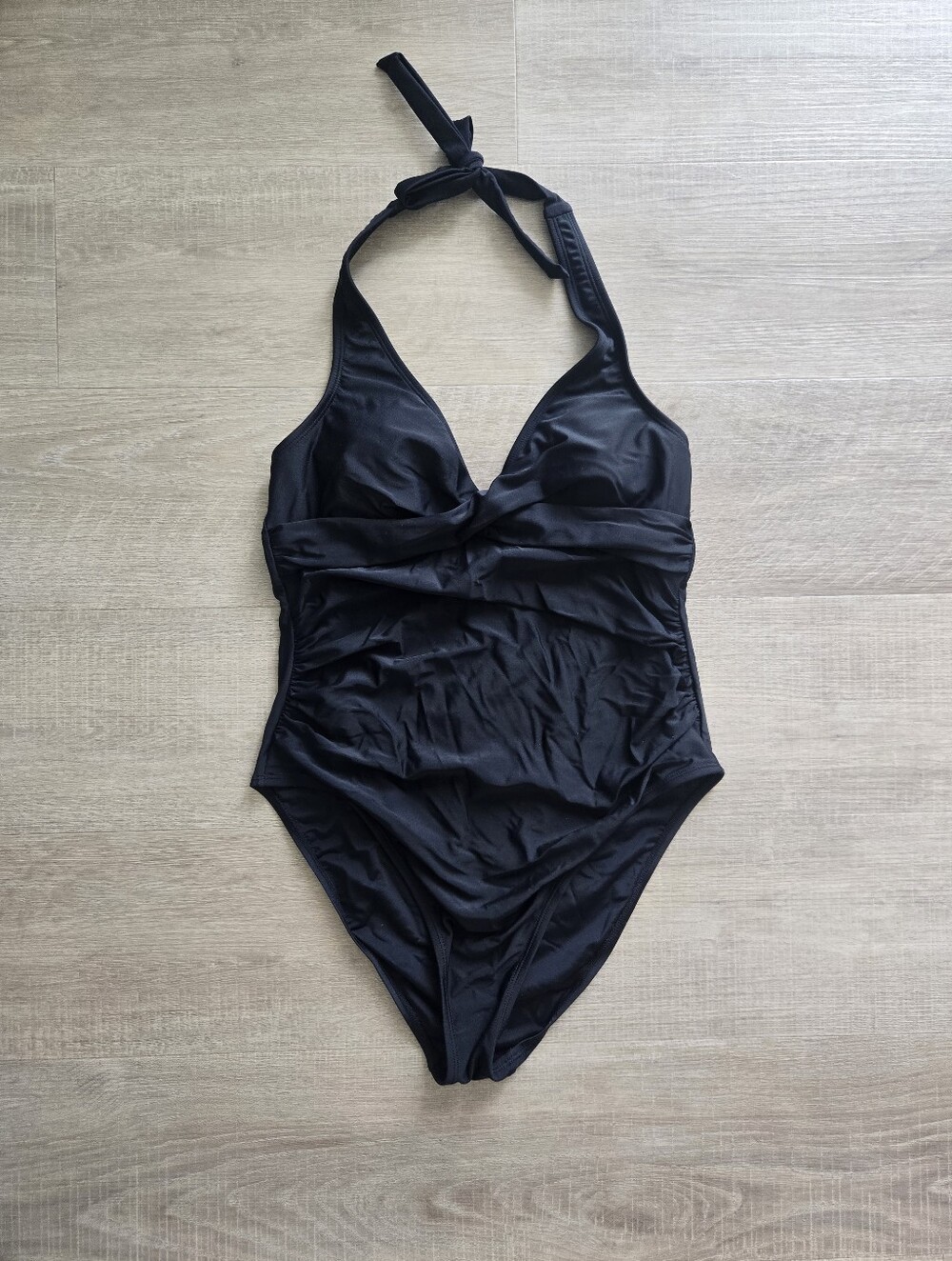 Cupshe Classic Black Halter One-Piece Swimsuit